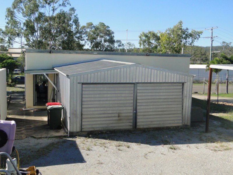 13 DENNIS STREET, Boyne Island QLD 4680