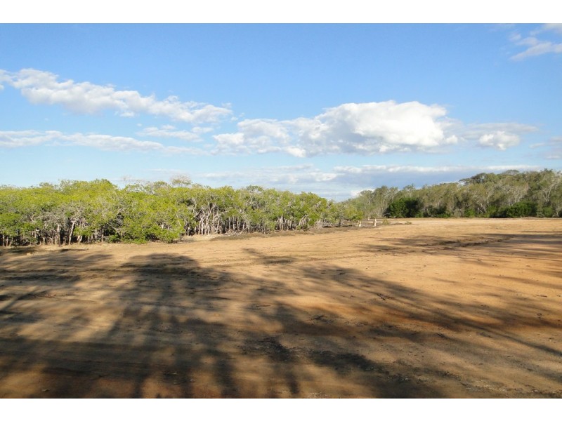 5 REX STREET, Turkey Beach QLD 4678