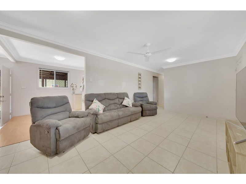 5 ANDERSON STREET, Clinton QLD 4680