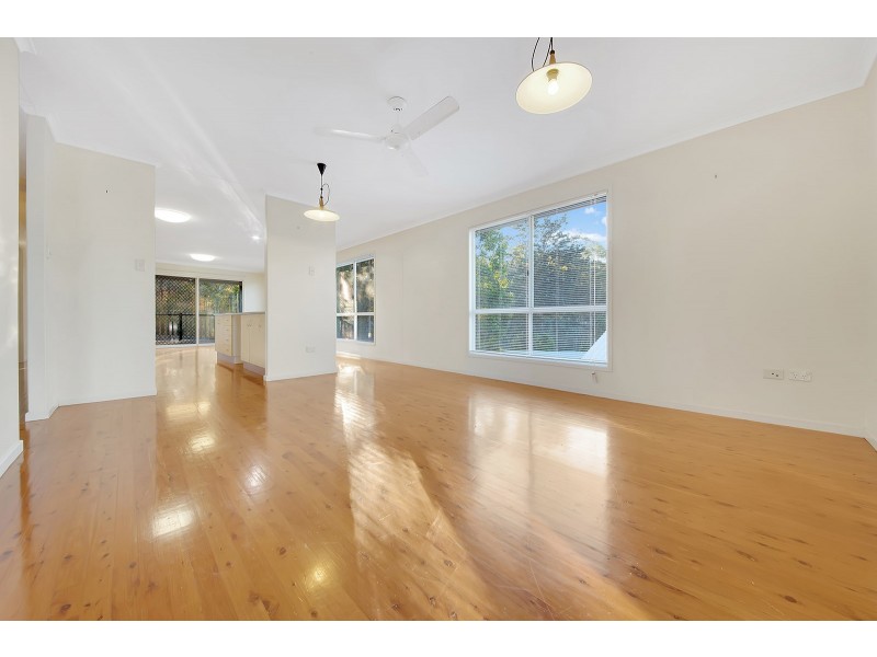 26 FOREST PLACE, South Gladstone QLD 4680