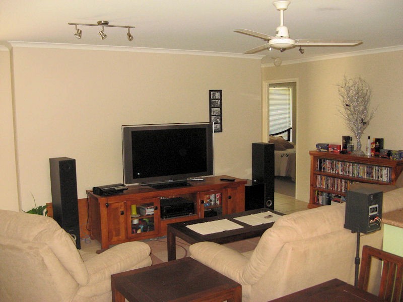 9 Windward Passage, South Gladstone QLD 4680