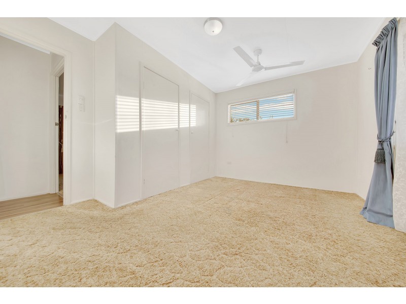 19 PASHLEY STREET, Clinton QLD 4680