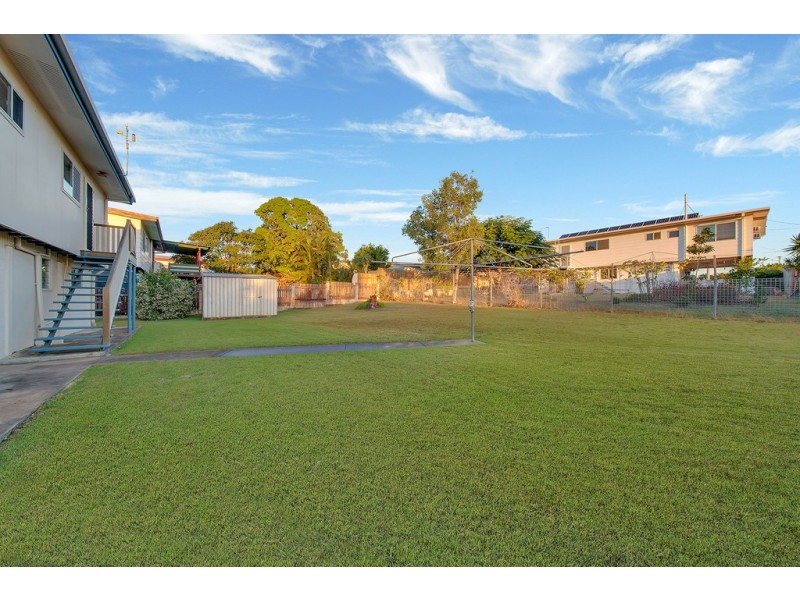 19 PASHLEY STREET, Clinton QLD 4680