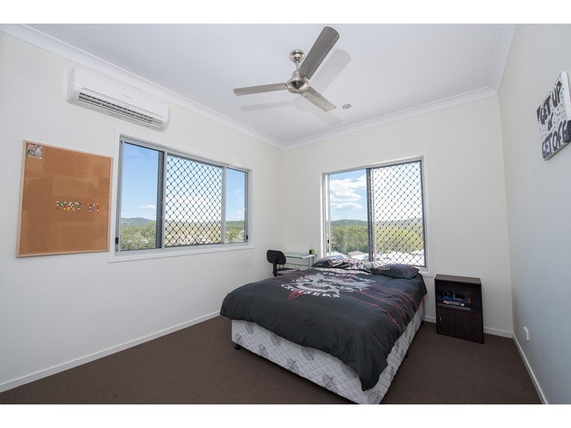 13 SCORPIUS PLACE, Telina QLD 4680