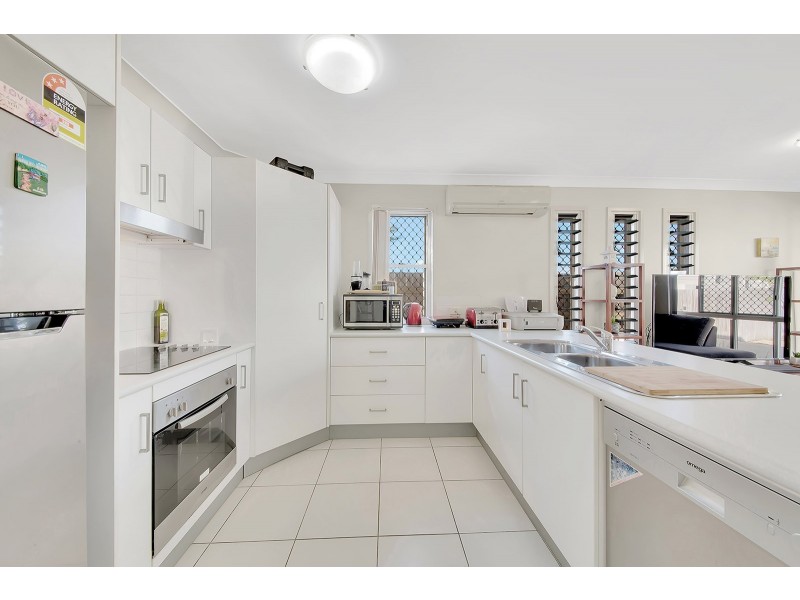 1/1 FRENCH STREET, South Gladstone QLD 4680