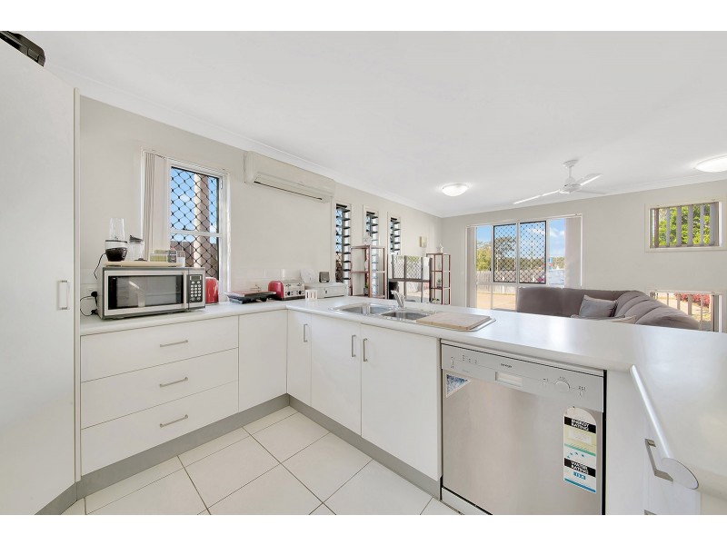 1/1 FRENCH STREET, South Gladstone QLD 4680