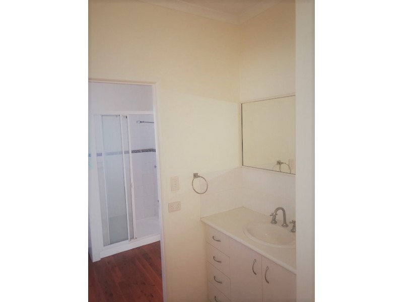 3 ORUNGAL STREET, Clinton QLD 4680