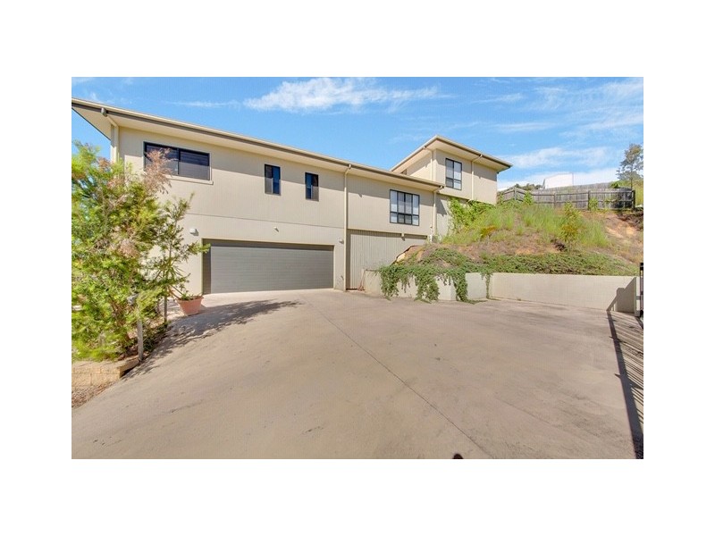4 KOOWIN DRIVE, Kirkwood QLD 4680