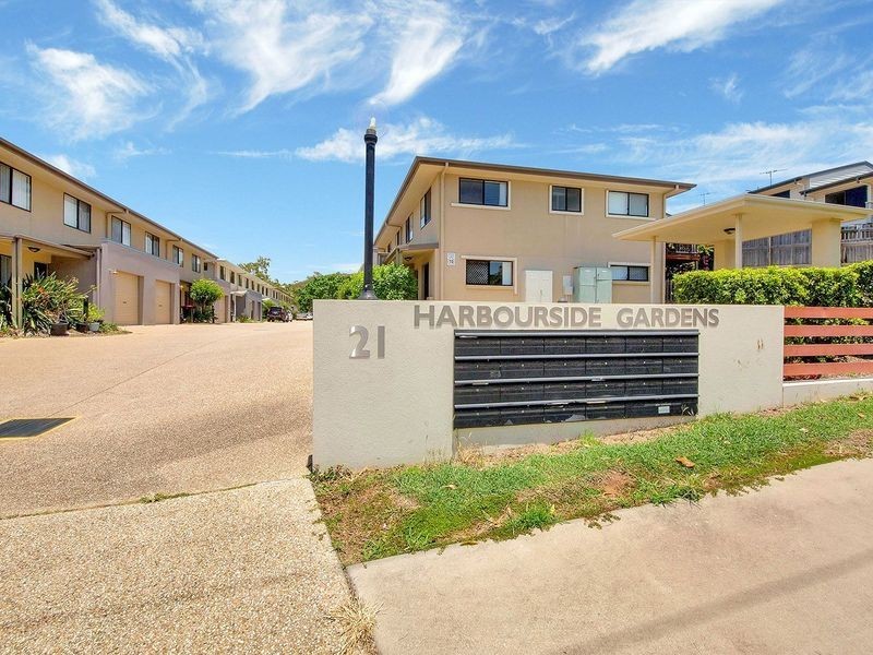 22/21 ROBERTS STREET, South Gladstone QLD 4680
