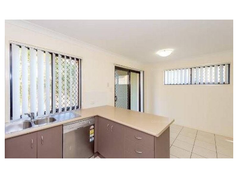 22/21 ROBERTS STREET, South Gladstone QLD 4680