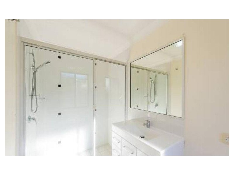 22/21 ROBERTS STREET, South Gladstone QLD 4680