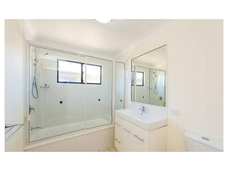 22/21 ROBERTS STREET, South Gladstone QLD 4680