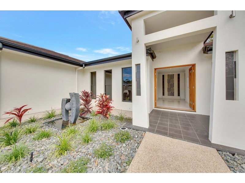 22 PARKSVILLE DRIVE, New Auckland QLD 4680
