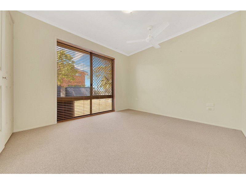 4 ILLAWONG COURT, Glen Eden QLD 4680