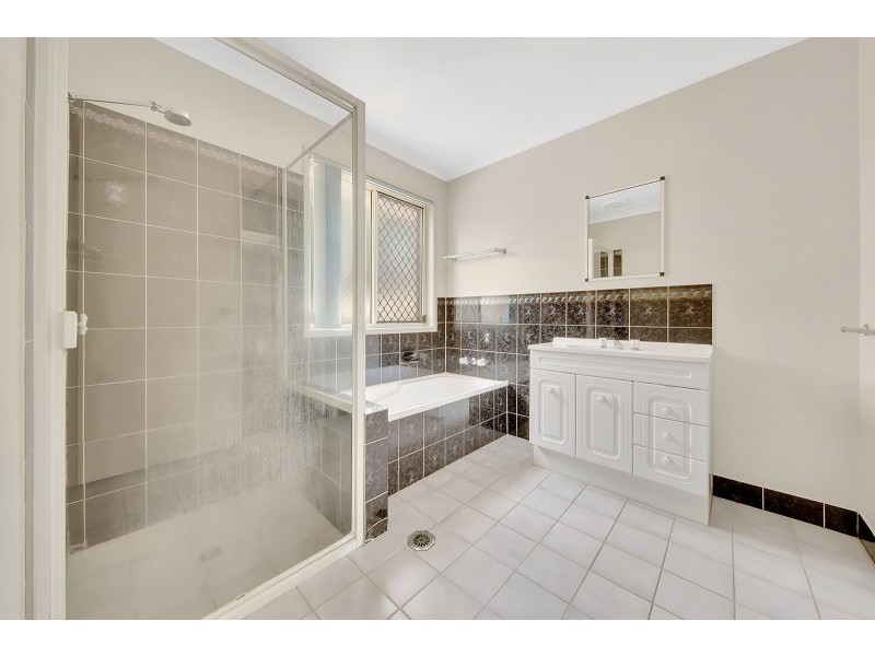 13 RIDGE CLOSE, Tannum Sands QLD 4680