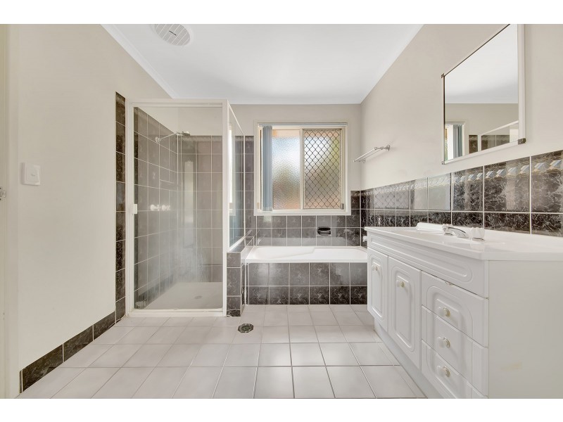 13 RIDGE CLOSE, Tannum Sands QLD 4680