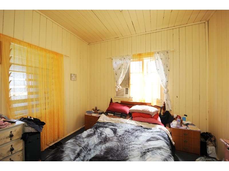 7 Derby Street, South Gladstone QLD 4680