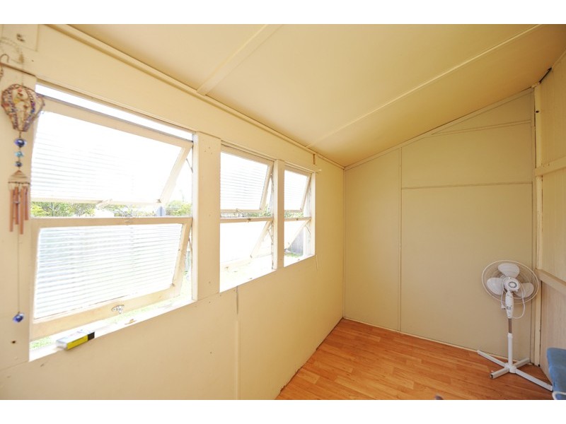 7 Derby Street, South Gladstone QLD 4680