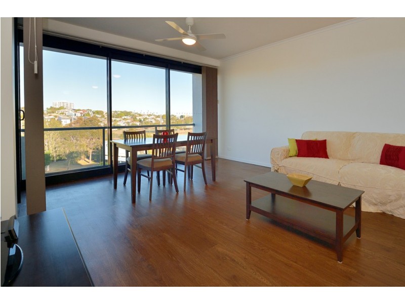 237/75 CENTRAL LANE, Gladstone QLD 4680