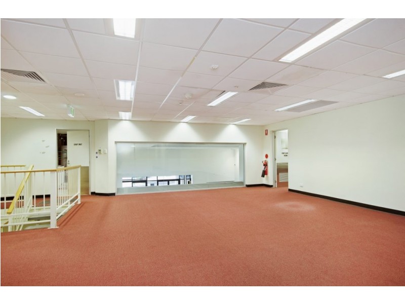 1 MANNING STREET, South Gladstone QLD 4680