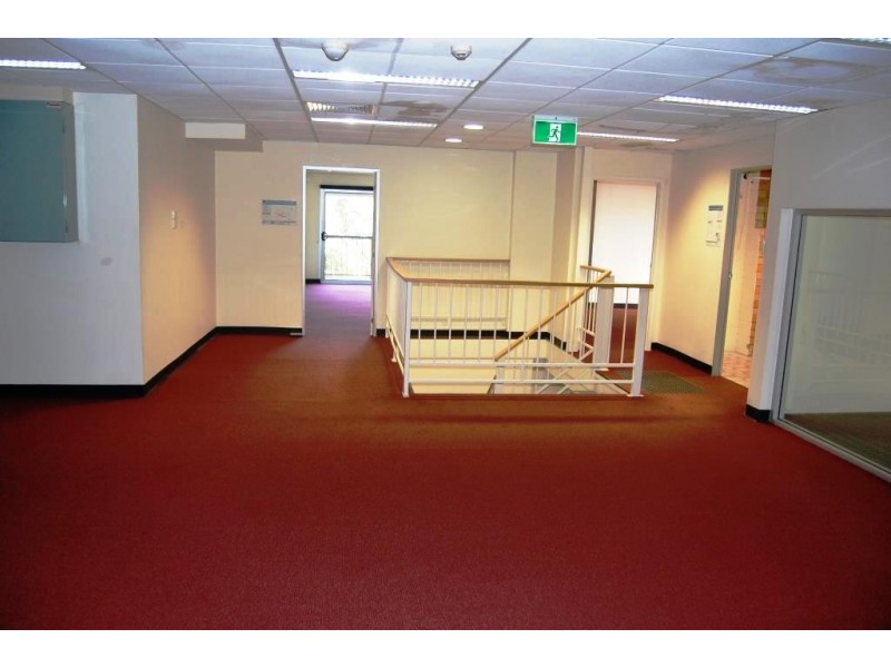 1 MANNING STREET, South Gladstone QLD 4680