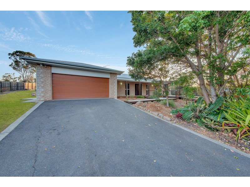 22 CARTHURBIE COURT, New Auckland QLD 4680