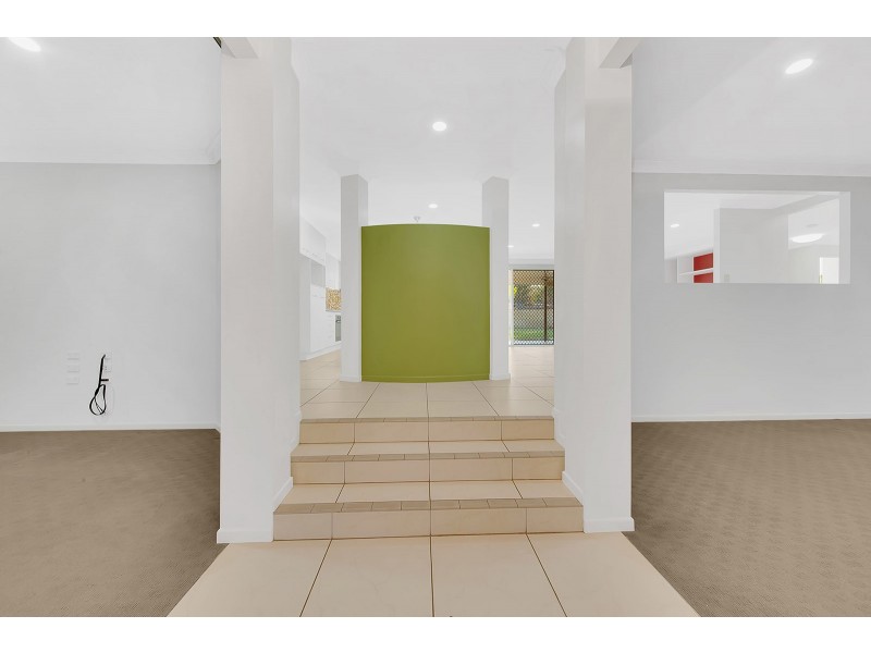 22 CARTHURBIE COURT, New Auckland QLD 4680