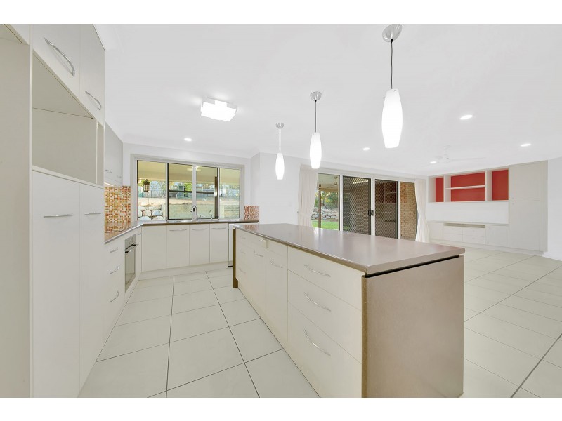 22 CARTHURBIE COURT, New Auckland QLD 4680