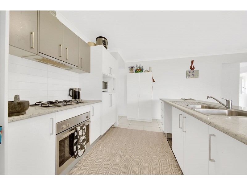 28 SHEARWATER DRIVE, Glen Eden QLD 4680