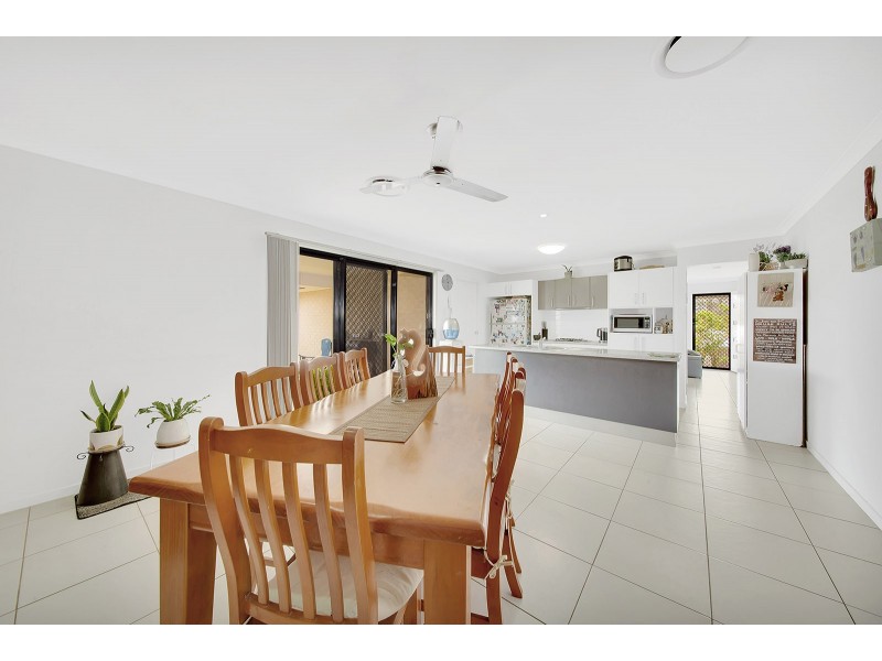 28 SHEARWATER DRIVE, Glen Eden QLD 4680