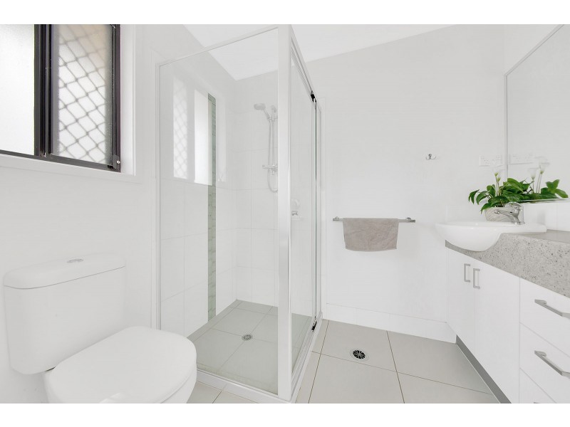 28 SHEARWATER DRIVE, Glen Eden QLD 4680