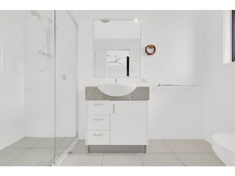 28 SHEARWATER DRIVE, Glen Eden QLD 4680