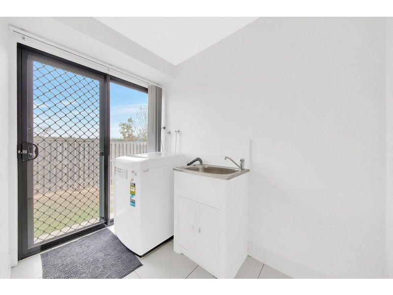 28 SHEARWATER DRIVE, Glen Eden QLD 4680