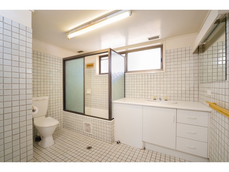 13/7 KENT STREET, West Gladstone QLD 4680