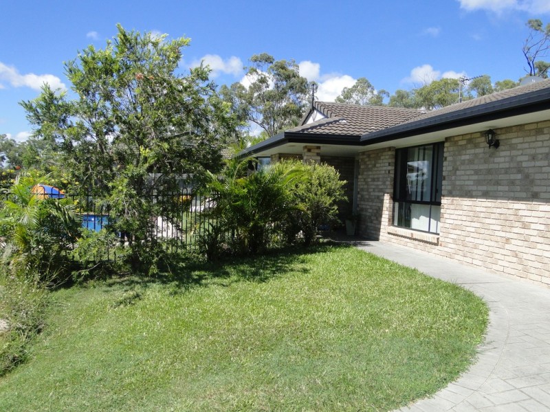 17 STITT CLOSE, Glen Eden QLD 4680