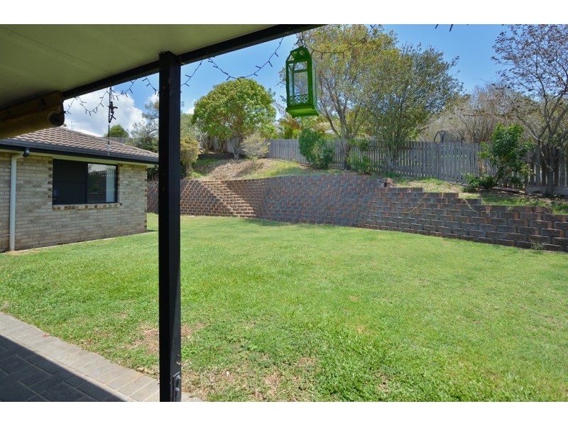 17 STITT CLOSE, Glen Eden QLD 4680
