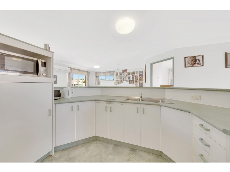 92 DIXON DRIVE, Telina QLD 4680