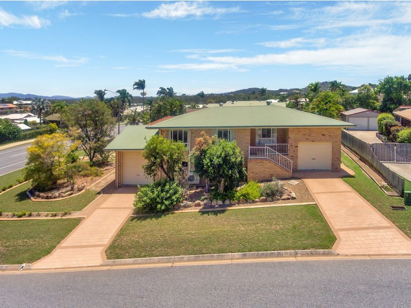 92 DIXON DRIVE, Telina QLD 4680