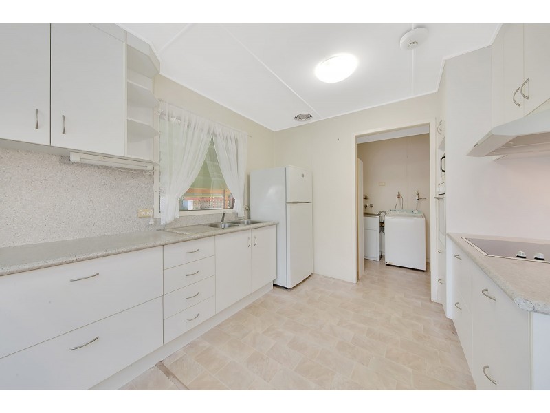 18 MCCRAY STREET, Barney Point QLD 4680