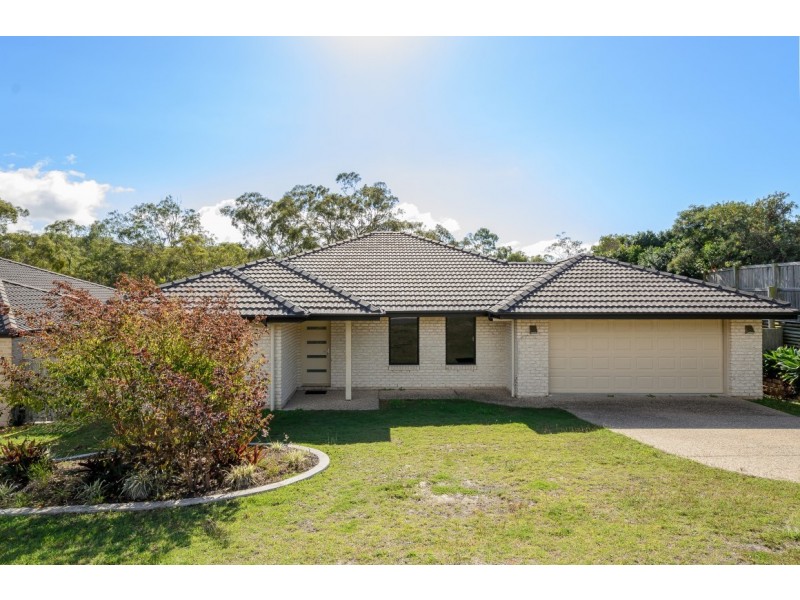 4 BEAVER AVENUE, South Gladstone QLD 4680
