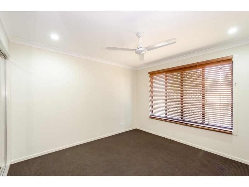 3 ALBATROS CLOSE, South Gladstone QLD 4680