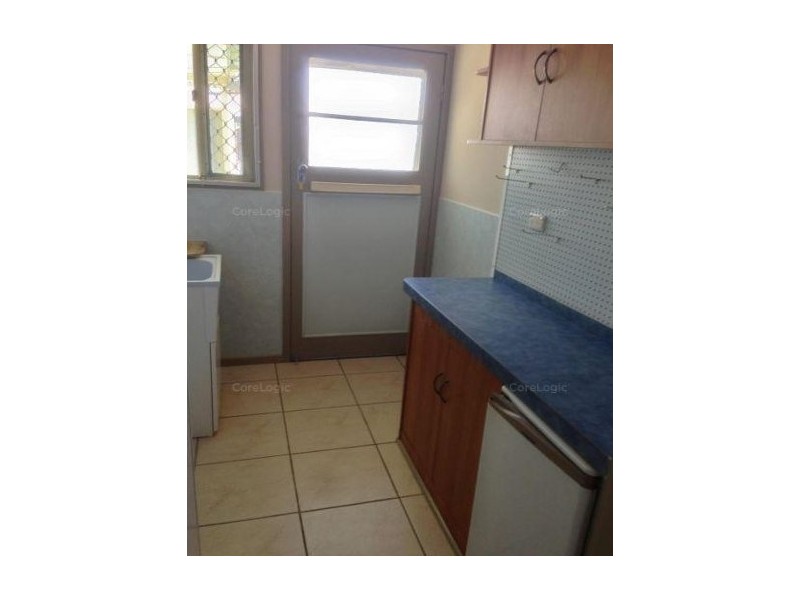 8 RYALLS STREET, Barney Point QLD 4680