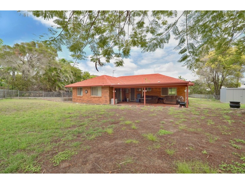 8 TENBY CLOSE, Telina QLD 4680
