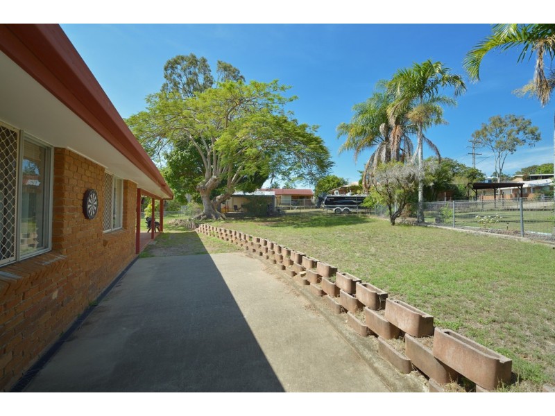 8 TENBY CLOSE, Telina QLD 4680