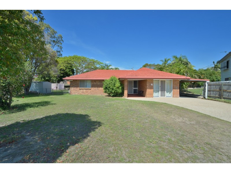 8 TENBY CLOSE, Telina QLD 4680