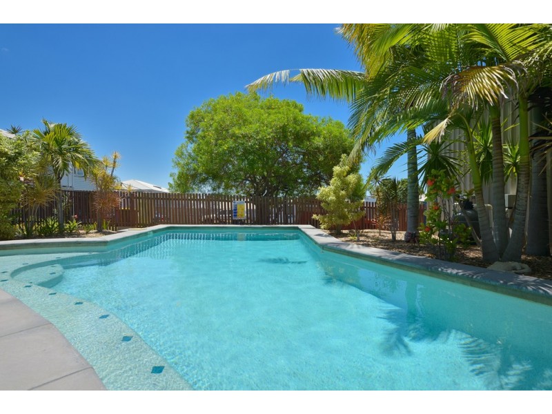 132 OAKA LANE, Gladstone QLD 4680
