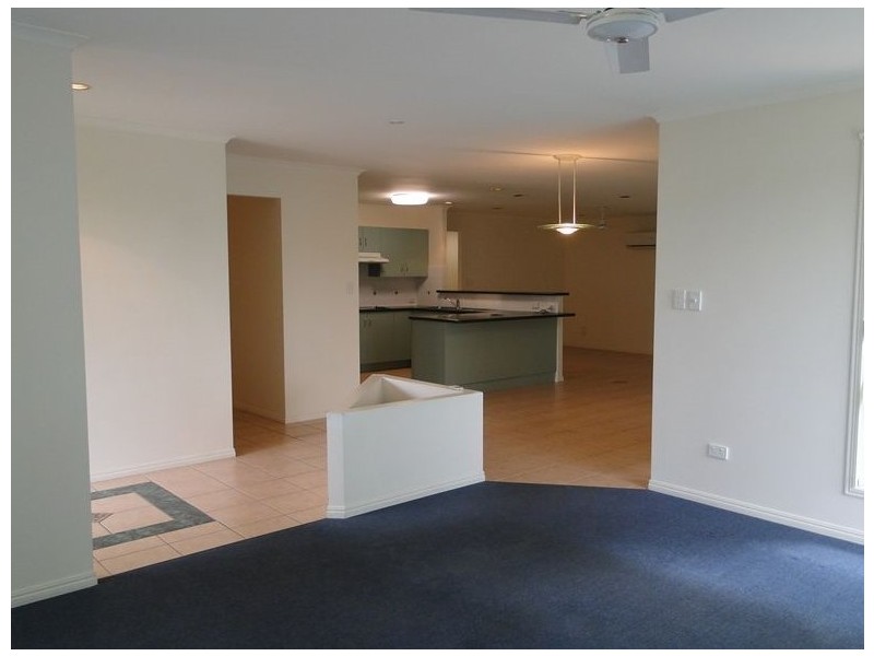 61 PENDA AVENUE, New Auckland QLD 4680
