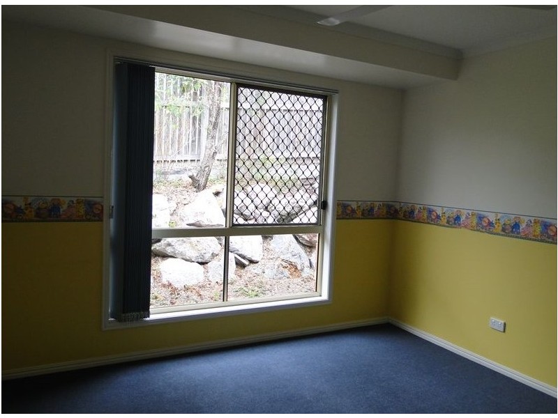 61 PENDA AVENUE, New Auckland QLD 4680