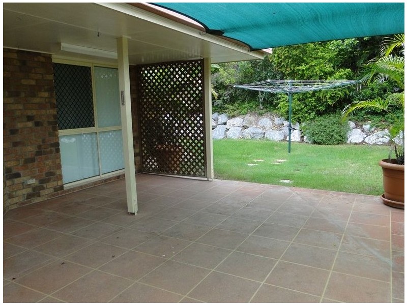 61 PENDA AVENUE, New Auckland QLD 4680