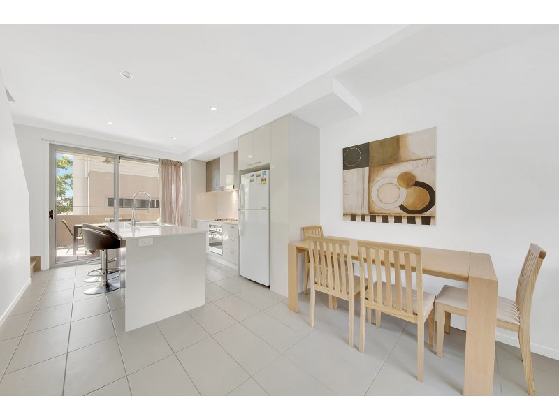 100 GLENLYON STREET, Gladstone QLD 4680